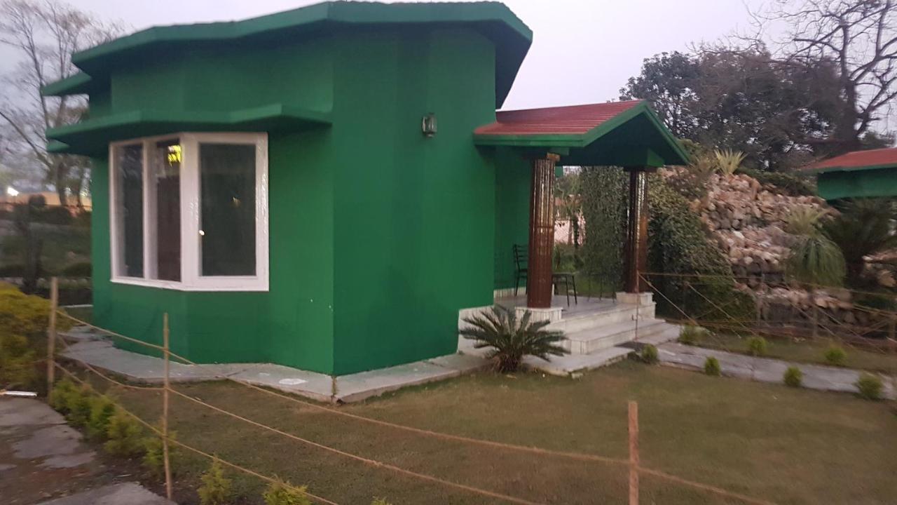 Midway Resort Rishīkesh Exterior foto